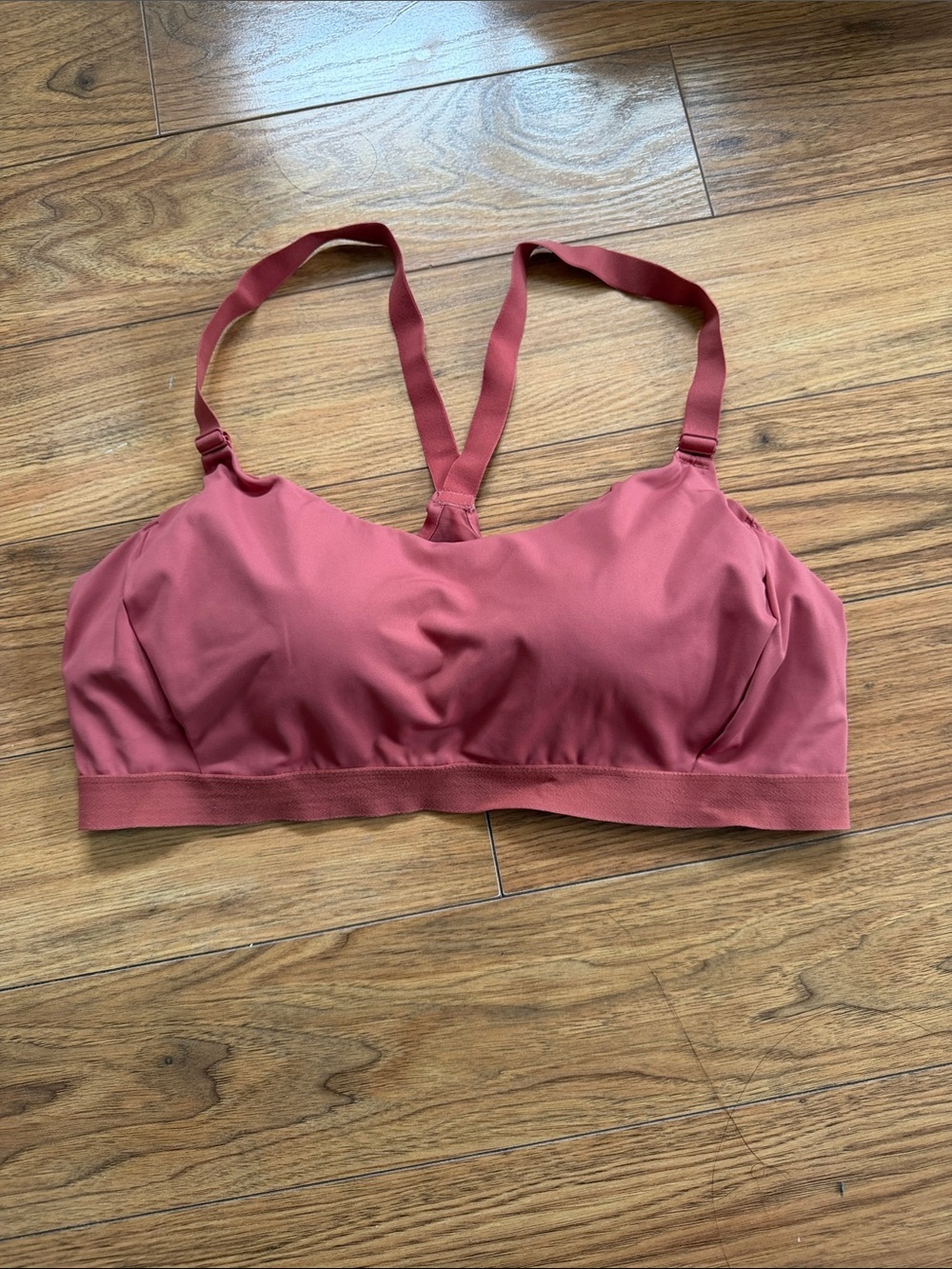 Old Navy Wireless Sport Bralette in Dusty Rose